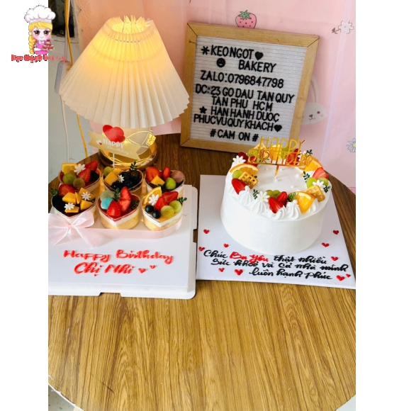 Sét bánh và bánh kem combo tặng người thân