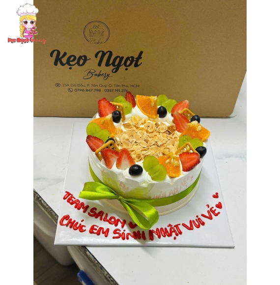 Bánh mousse vị trái cây( tùy chọn theo yêu cầu)