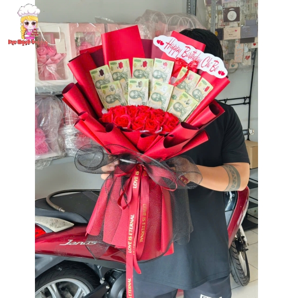 Bó hoa tiền tặng chị yêu