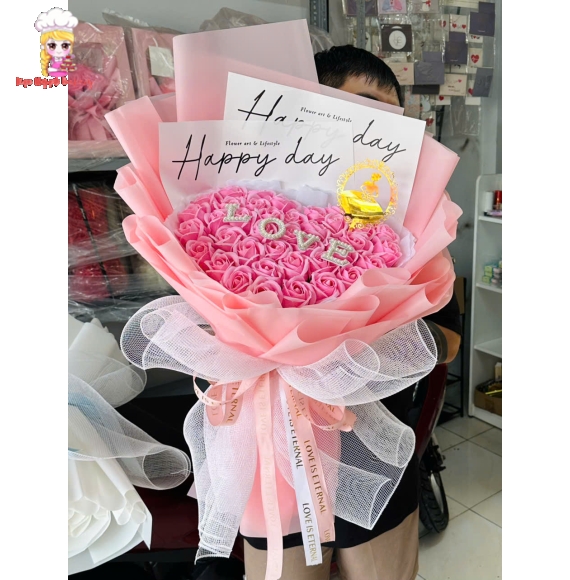 Mẫu mới Bó hoa sáp tặng ngày lễ giao nhanh ở quận 1