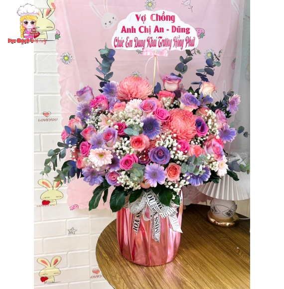 Giỏ hoa chúc mừng khai trương tone pastel
