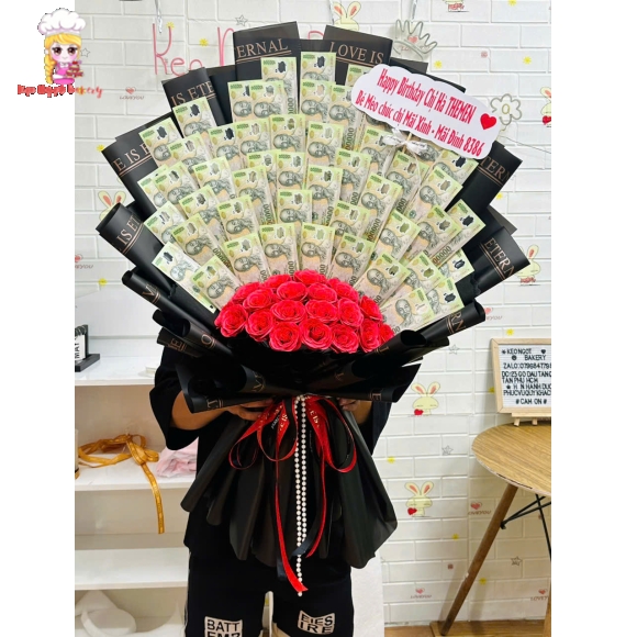 Bó hoa tiền tờ 100k kèm hoa sáp tone đỏ,giấy đen
