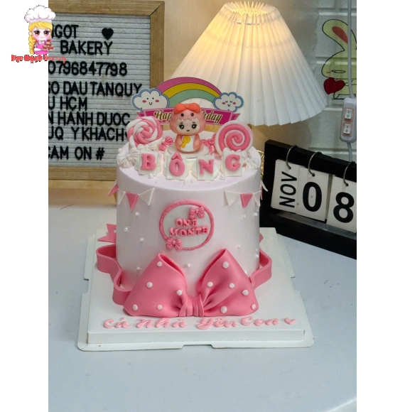 Bánh Kem dành cho bé gái tuổi rắn màu hồng