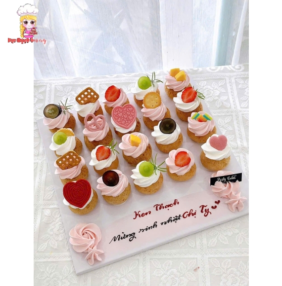 Bánh su dai mừng lễ 20/11 dành tặng cô