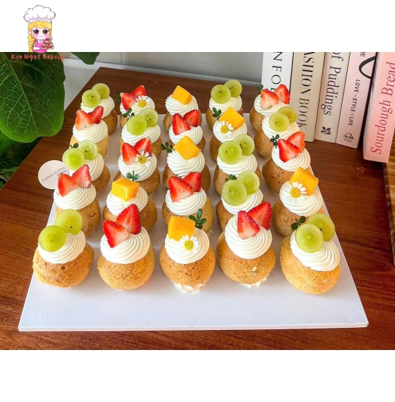 Bánh su dai mừng lễ 20/11 dành tăng sếp-đồng nghiệp