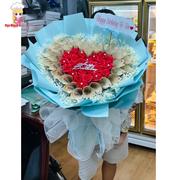 Hoa tiền mẫu trái tim kèm hoa sáp cap cấp