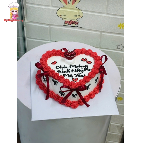 Bánh kem trái tim tặng sinh nhật mẹ
