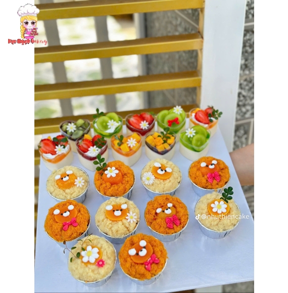 Set Bánh bông lan trứng muối tặng valentine ở quận 5