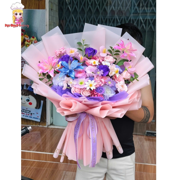 Bó hoa sáp làm theo yêu cầu tại Kẹo Ngọt