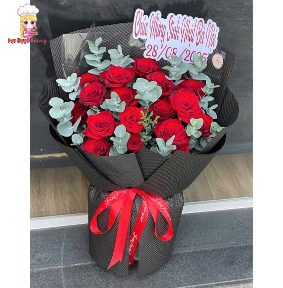 Bó hoa tone hồng đỏ chúc mừng sinh nhật tại quận 2