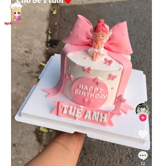 Bánh kem dành cho bé gái siêu hot 2026