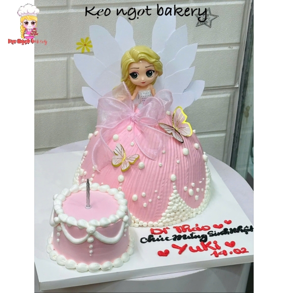 Bánh kem hinh cô tiên tặng sinh nhật bé gái 