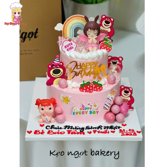 Bánh kem gấu dâu tặng các bé gái siêu hot 