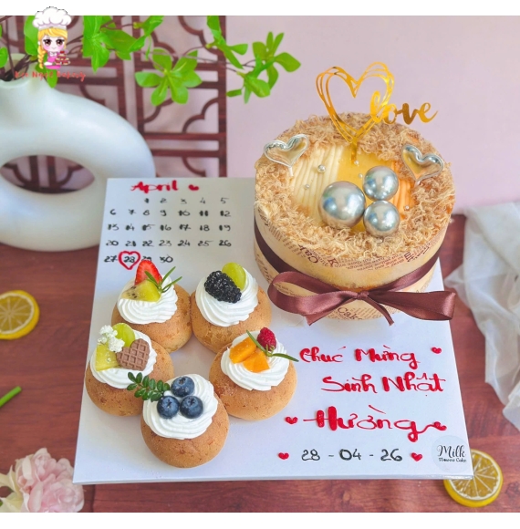 Mẫu bánh kem trứng muối tặng sinh  nhật bạn gái 
