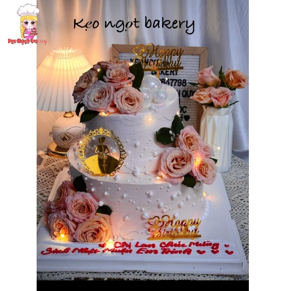 Mẫu bánh kem 3 tầng siêu hot tặng bạn gái 