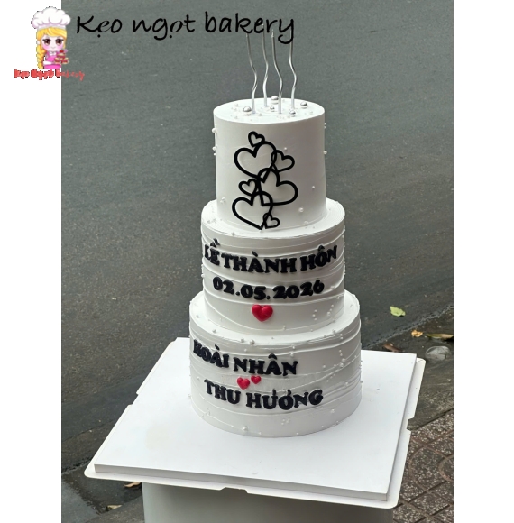 Bánh kem 3 tầng tặng sinh nhật 