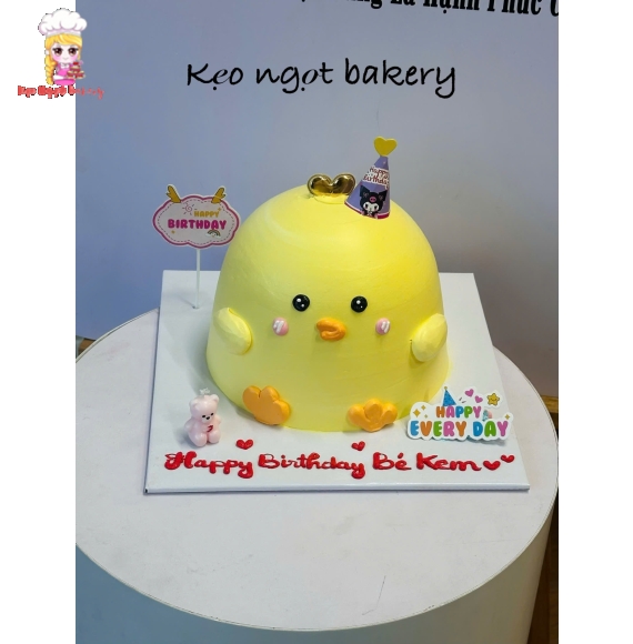Bánh kem con gà tạo hình đáng yêu 