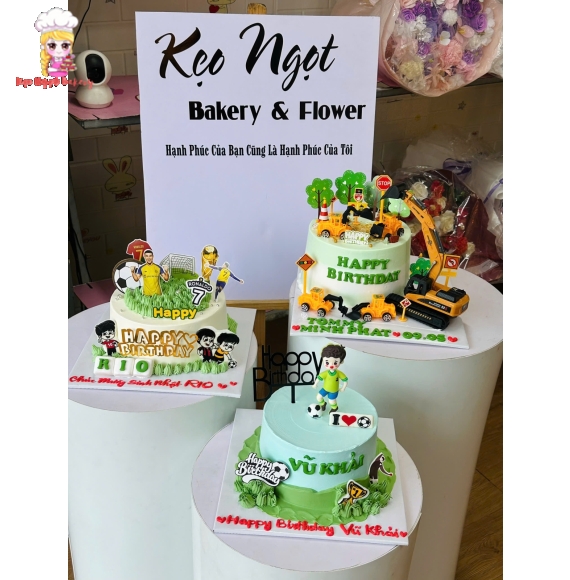 Mẫu bánh kem dành cho bé trai hot 2026