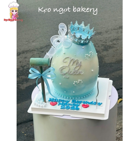 Mẫu bánh đập trứng siêu tone xanh tặng sếp 